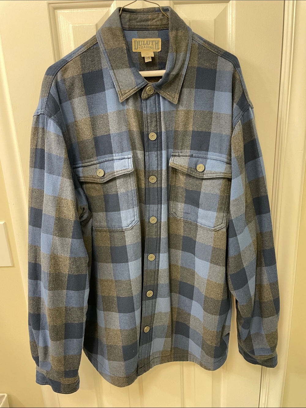 Duluth Trading Co Blue & Gray Plaid Button-Front Shirt Jacket
